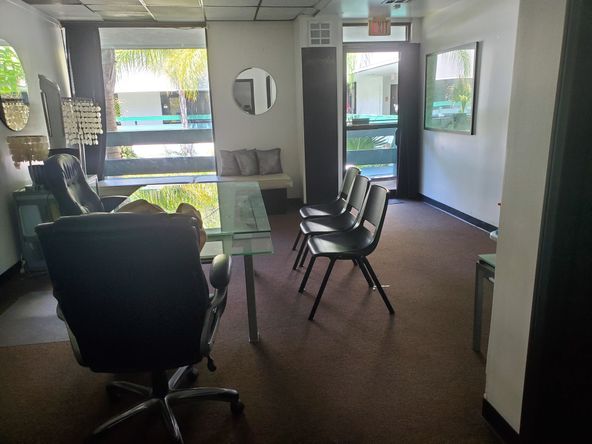 FOR LEASE BY OWNER. LONG OR SHORT TERM LEASE.
